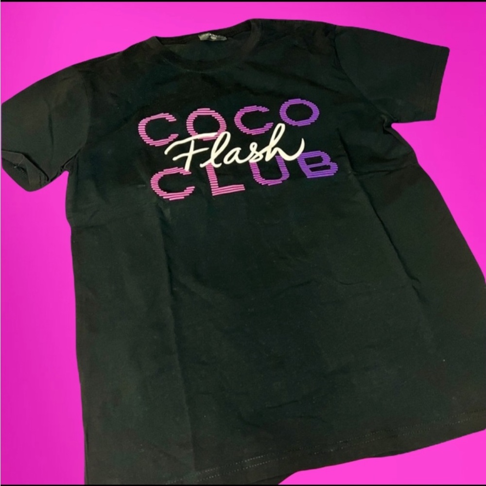 Chanel tee